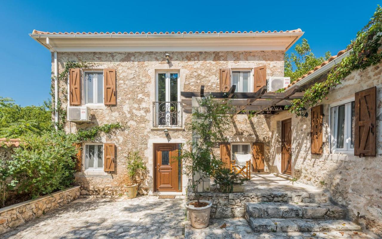 Villa Callisto- Elegant Restored Villa With Pool Γύρι Εξωτερικό φωτογραφία